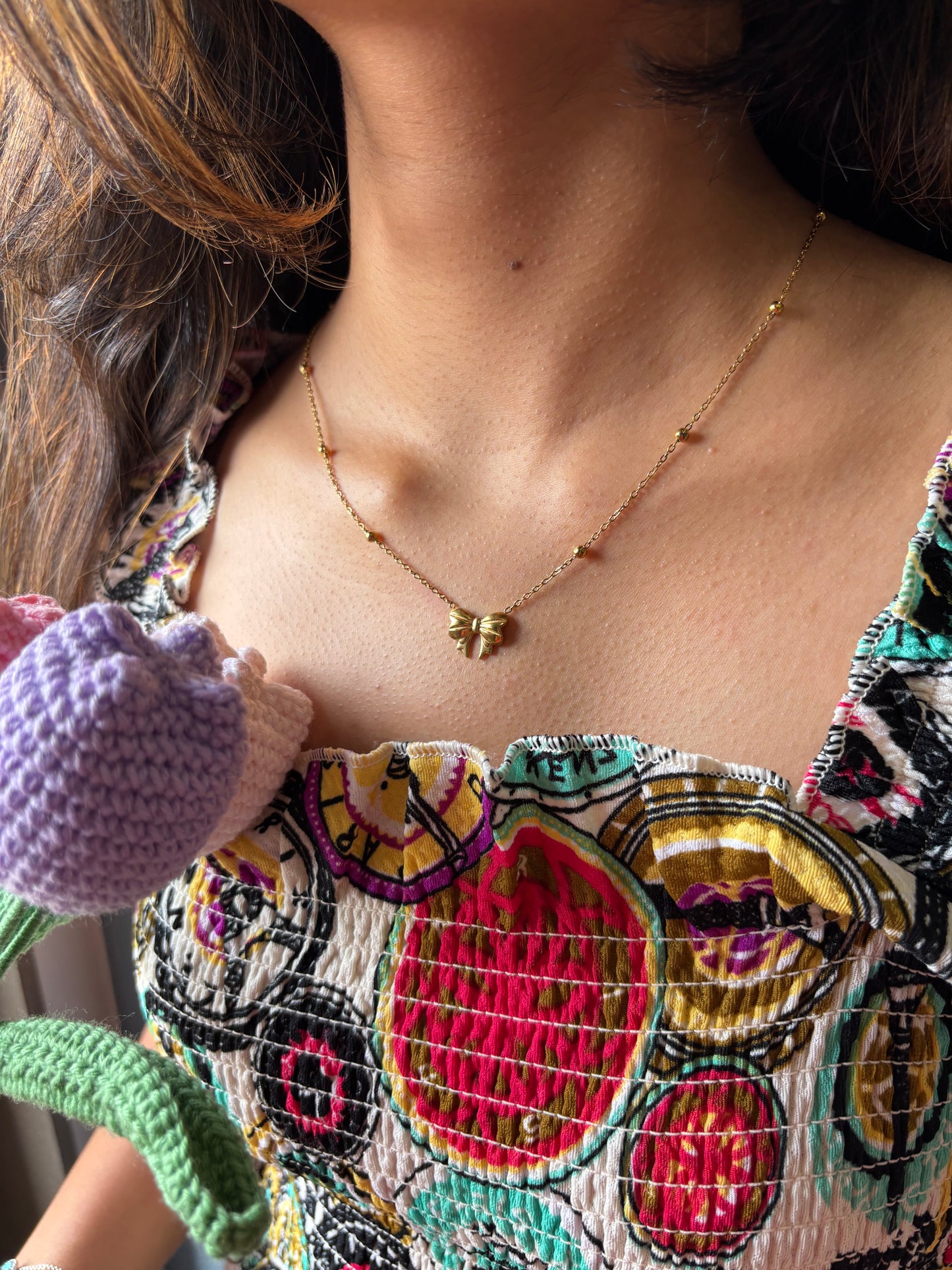 Elena bow necklace