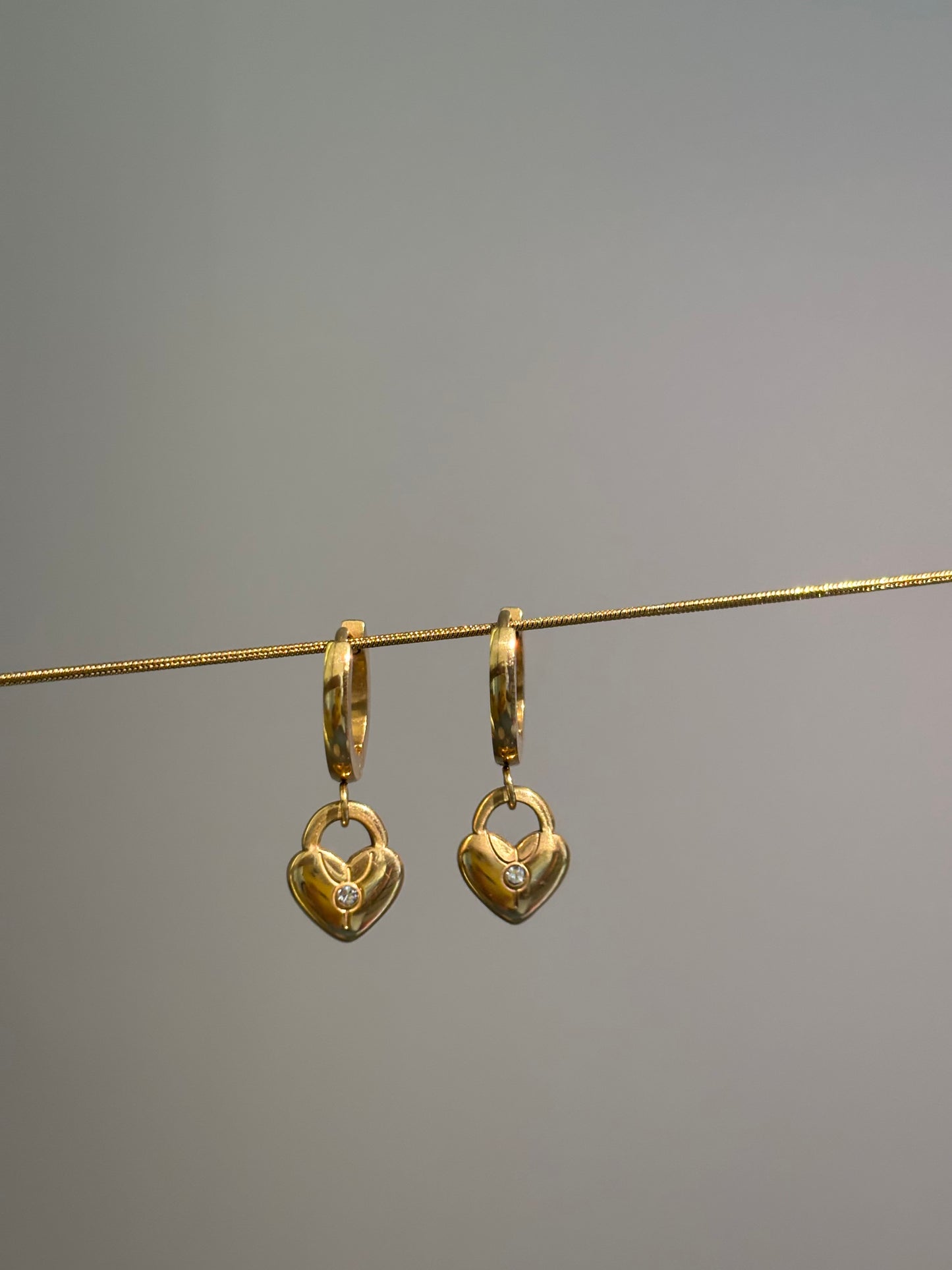 Olivia dangling