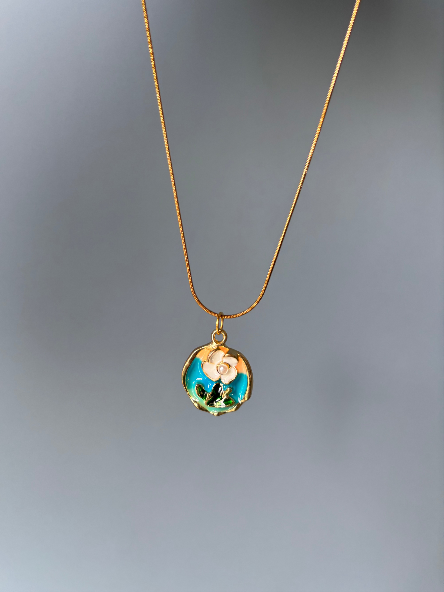 lily embossed necklace