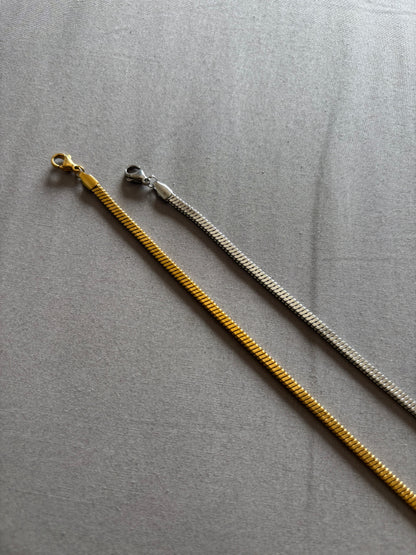 Snake chain bracelet