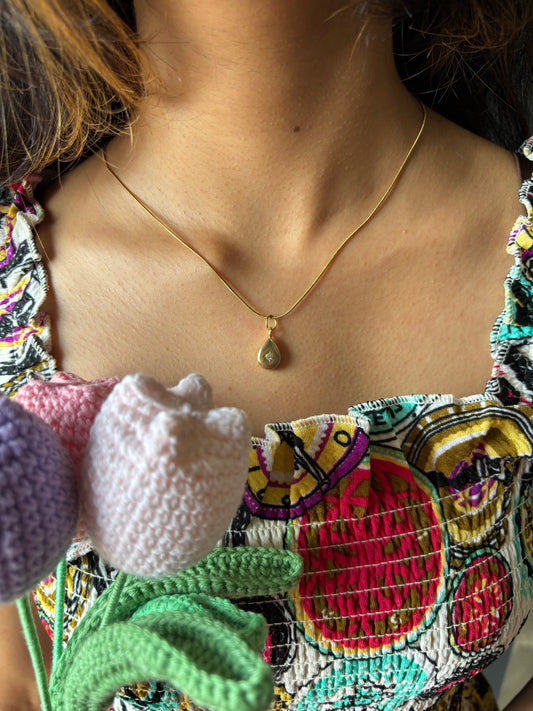 Drop necklace