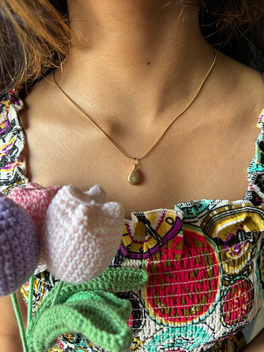 Drop necklace